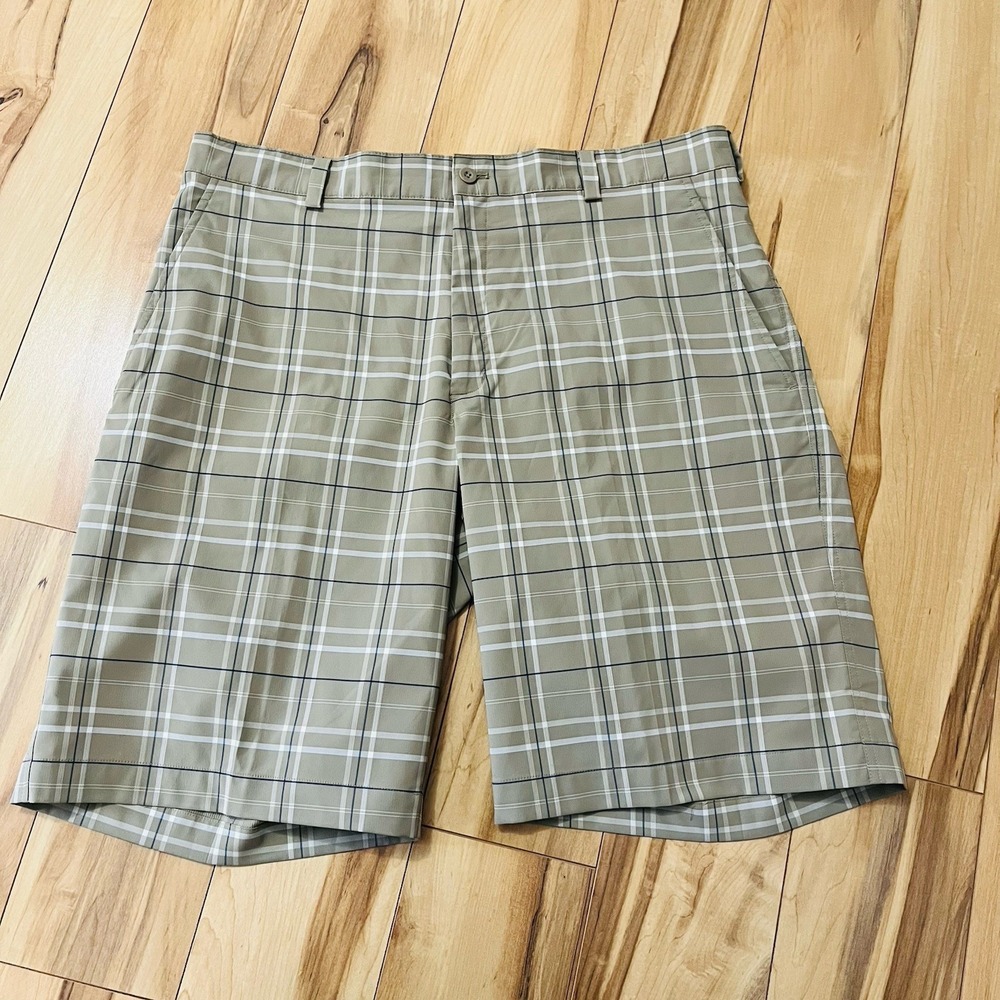 Nike Men's Golf Flat Front Tan Plaid Golf Shorts Sz 36 Inseam 11" Performance